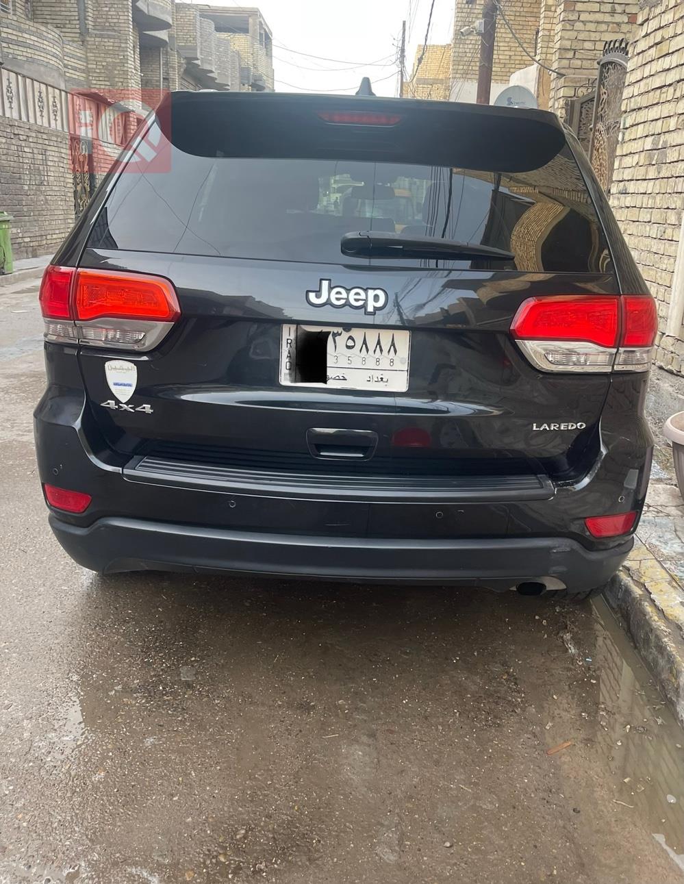 جیپ گراند شیرۆکی